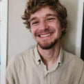 <strong>Daniel R.</strong> 